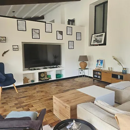 Joli Cocon Familial * Neuilly-Saint-Front
